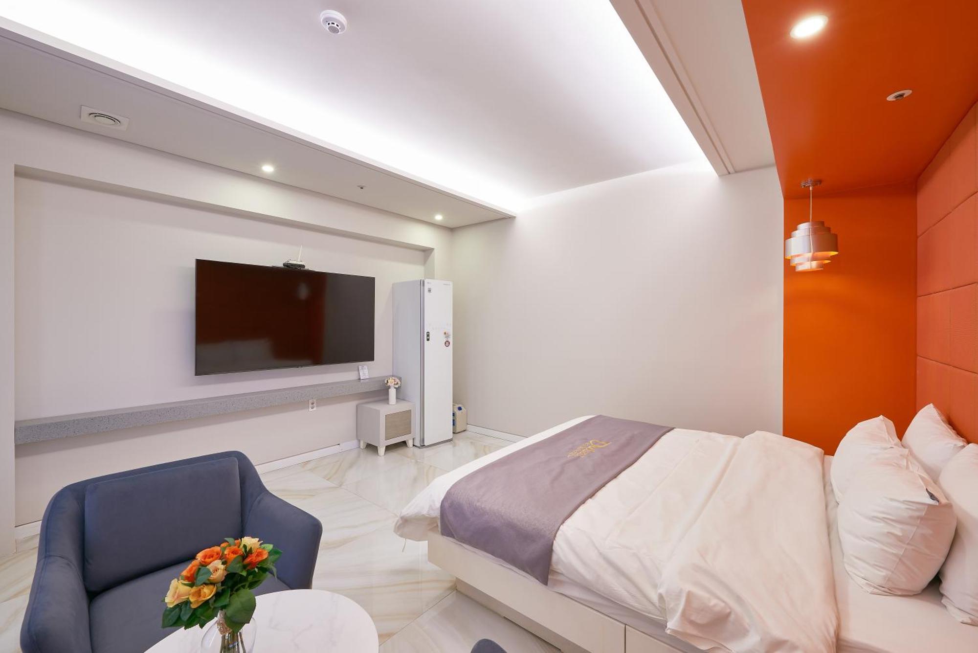 Dubai Hotel Gwangju Metropolitan City Exteriör bild