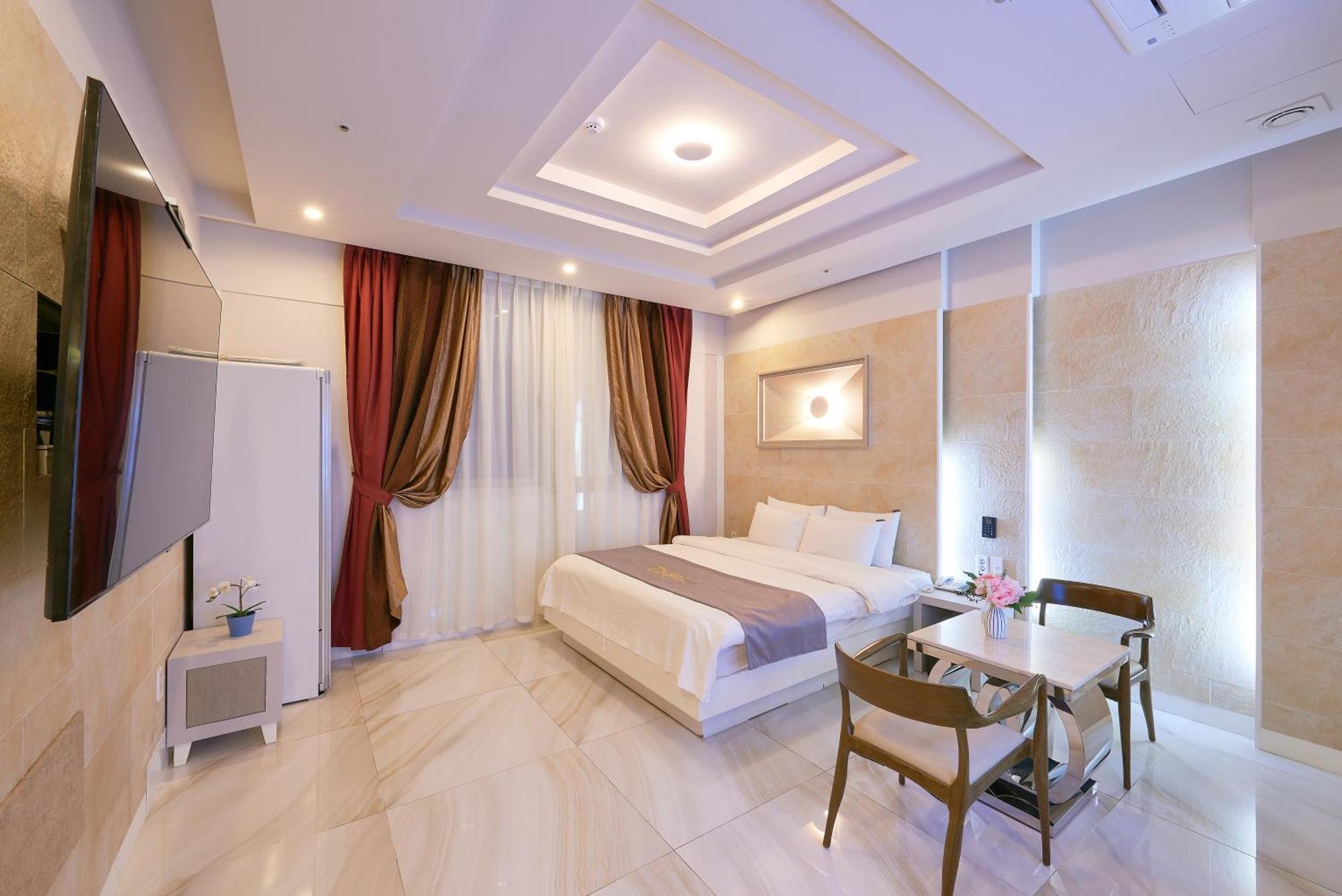 Dubai Hotel Gwangju Metropolitan City Exteriör bild